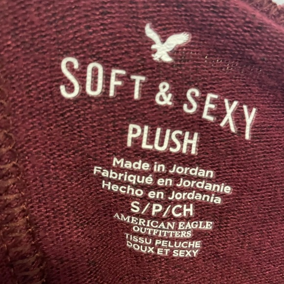 American Eagle Long Sleeve - Picture 3 of 3